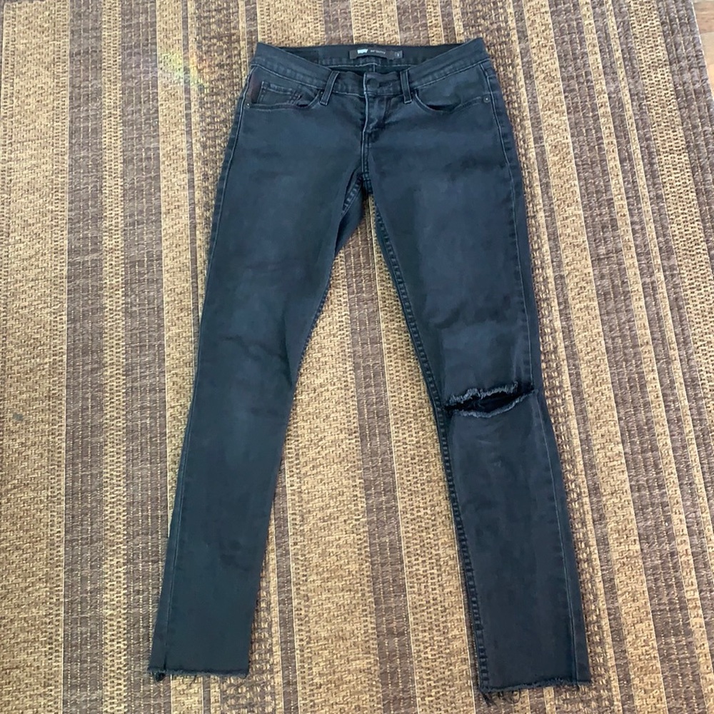 Levi 524 skinny jeans